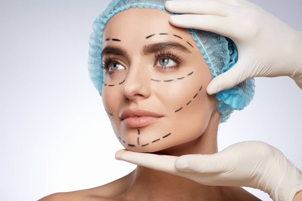 https://albanianmedicaltourism.com/wp-content/uploads/2022/02/plastic-and-cosmetic-surgery.jpg